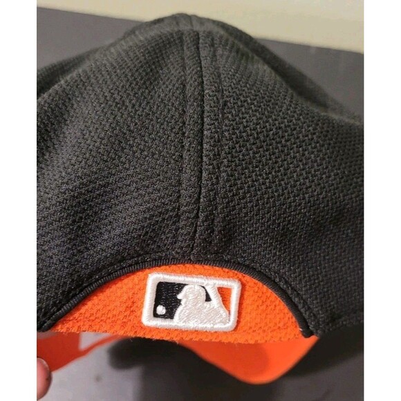 San Francisco Giants Batting Practice Hat New Era 39Thirty Size S/M Black Flex - Picture 3 of 6